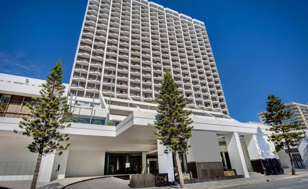 Hotel Apartments On 22 View Avenue, Surfers Paradise ゴールドコースト エクステリア 写真