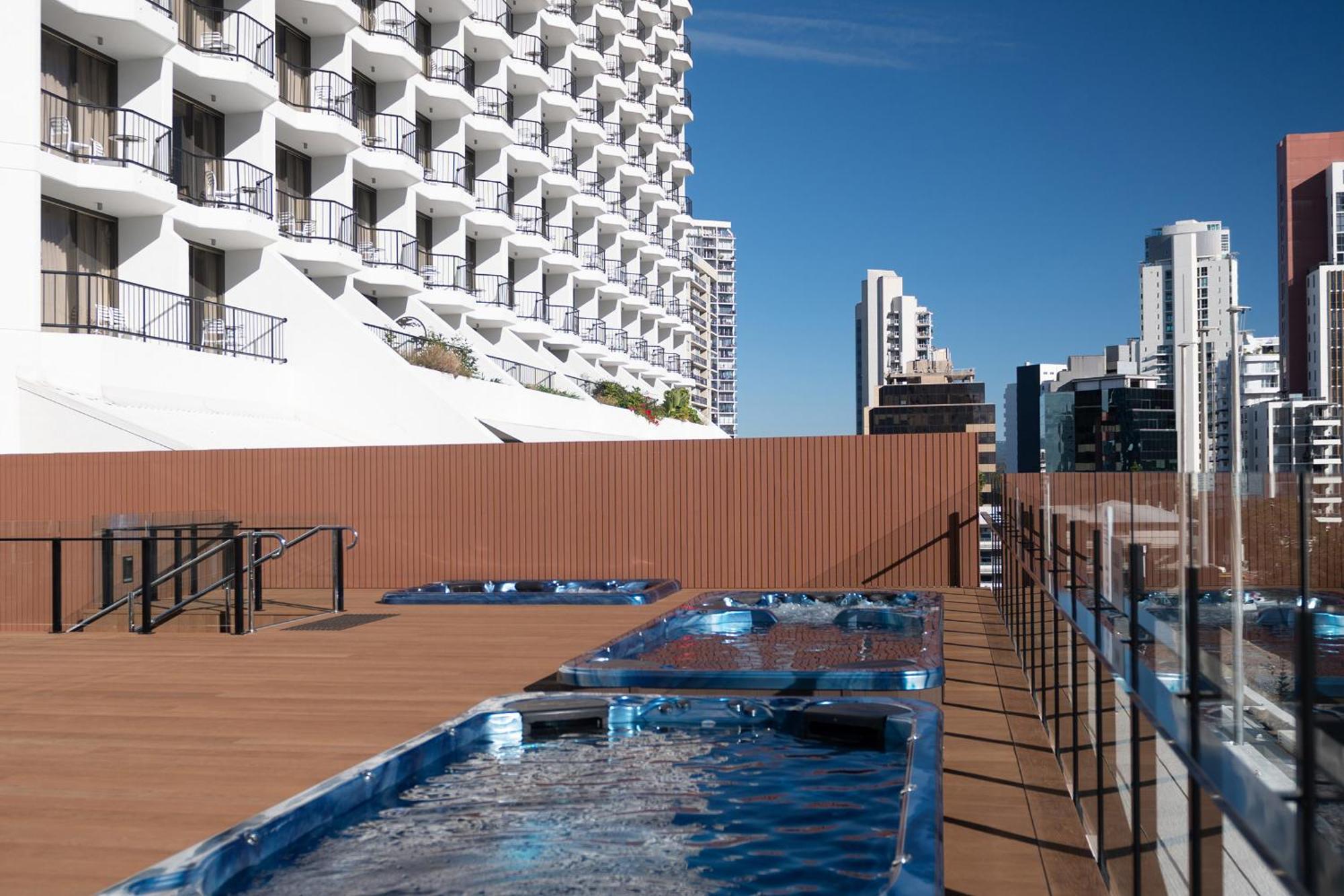 Hotel Apartments On 22 View Avenue, Surfers Paradise ゴールドコースト エクステリア 写真