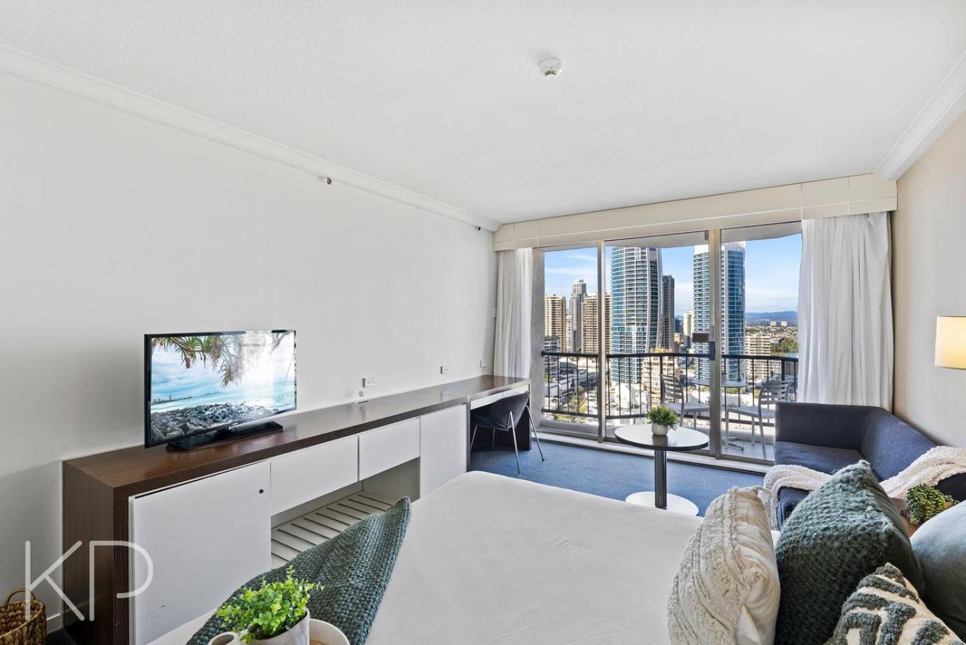 Hotel Apartments On 22 View Avenue, Surfers Paradise ゴールドコースト エクステリア 写真