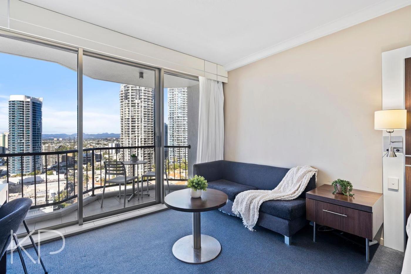 Hotel Apartments On 22 View Avenue, Surfers Paradise ゴールドコースト エクステリア 写真